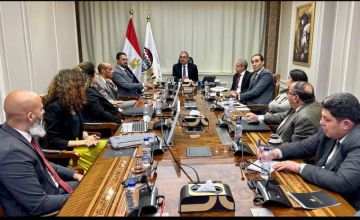 وزير قطاع الأعمال العام يجتمع بمسؤولي SAP مصر لمتابعة تنفيذ مشروع ERP لتطوير نظم العمل بالشركات التابعة وزير قطاع الأعمال العام يجتمع بمسؤولي SAP مصر لمتابعة تنفيذ مشروع ERP لتطوير نظم العمل بالشركات التابعة