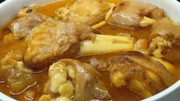 طريقة عمل شوربة الكوارع طريقة عمل شوربة الكوارع
