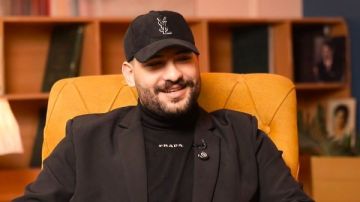 طلقت زوجتي على الهواء.. مسلم لنزار الفارس: أتمنى الزواج من هيفاء وهبي طلقت زوجتي على الهواء.. مسلم لنزار الفارس: أتمنى الزواج من هيفاء وهبي