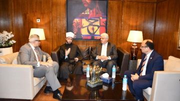 وزيرا التعليم العالي والأوقاف يشاركان في ندوة صحح مفاهيمك بجامعة حلوان