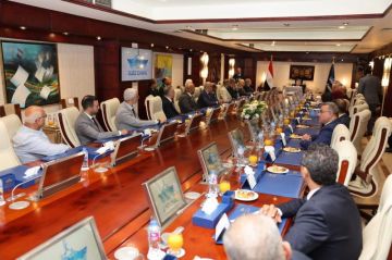 الفريق أسامة ربيع: عودة 229 سفينة للعبور من قناة السويس خلال شهر أكتوبر