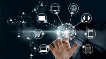 مستشار التحول الرقمي: ليست كل التطبيقات آمنة .. وأحذر من استخدام هذه النوعية