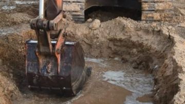 مياه القناة : إصلاح خط نفق السويس وتطهير حي الضواحي ببورسعيد