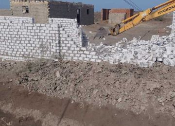 إزالة 10 مزارع سمكية مخالفة على مساحة 50 فدانا خلال حملة في بورسعيد إزالة 10 مزارع سمكية مخالفة على مساحة 50 فدانا خلال حملة في بورسعيد