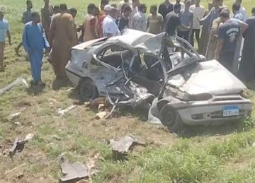 إصابة 5 أشخاص في حادث انقلاب سيارة على طريق أسوان الصحراوي الغربي إصابة 5 أشخاص في حادث انقلاب سيارة على طريق أسوان الصحراوي الغربي