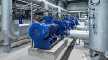 مصر تطلق مشروعا صناعيا لإنتاج المضخات والمحركات الكهربائية بالتكنولوجيا الإيطالية.. فوائد اقتصادية كبيرة