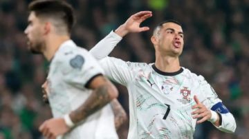 مهدد بالغياب عن افتتاح كأس العالم.. عقوبة قاسية تنتظر رونالدو مهدد بالغياب عن افتتاح كأس العالم.. عقوبة قاسية تنتظر رونالدو