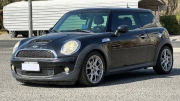 اشتري ميني كوبر أوتوماتيك سعرها 550 ألف جنيه اشتري ميني كوبر أوتوماتيك سعرها 550 ألف جنيه