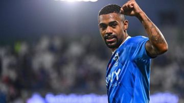 الهلال السعودي يعلن سفر لاعبه مالكوم إلى إسبانيا