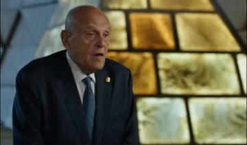 مجدي يعقوب: مصر القديمة صنعت أطراف صناعية وأجرت عمليات في المخ والقلب