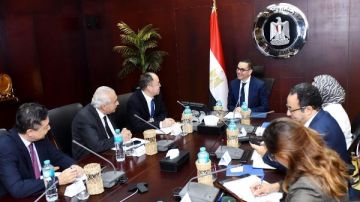 وزير الاستثمار يبحث مع أكبر شركة صينية للإطارات ضخ 400 مليون دولار في توسعات جديدة بمصر