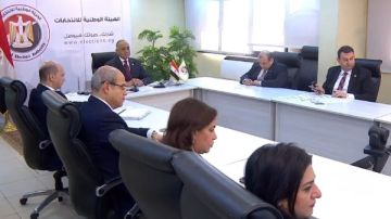 الوطنية للانتخابات: استمرار التصويت في باريس بعد موعد الغلق بساعتين