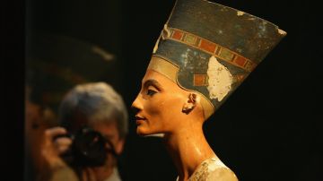 اندبندنت: ألمانيا ترفض طلبا مصريا لاستعادة رأس نفرتيتي اندبندنت: ألمانيا ترفض طلبا مصريا لاستعادة رأس نفرتيتي