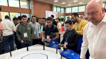 بمشاركة شبابية متميزة.. انطلاق أسبوع الروبوتكس بالأكاديمية العربية