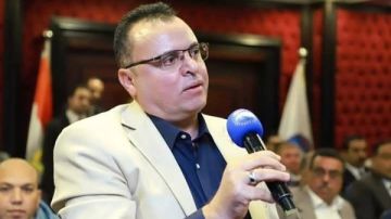 جمال الخضري اليوسف.. رجل أعمال وطني يجمع بين الطموح الاقتصادي والمسؤولية الاجتماعية ويدعم جهود التنمية جمال الخضري اليوسف.. رجل أعمال وطني يجمع بين الطموح الاقتصادي والمسؤولية الاجتماعية ويدعم جهود التنمية