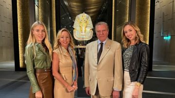 دعاية ملكية.. الأميرة كاميلا توثق عشقها لأسرار المتحف الكبير والنيل ..صور