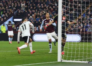 محمد صلاح يقود تشكيل ليفربول ضد أستون فيلا في الدوري الإنجليزي الممتاز محمد صلاح يقود تشكيل ليفربول ضد أستون فيلا في الدوري الإنجليزي الممتاز