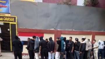 الشباب يتصدرون المشهد بمدرسة الشهيد مصطفى سيد فؤاد بالمطرية للإدلاء بأصواتهم.. فيديو و صور