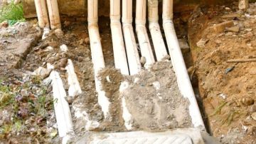 رئيس صرف صحي القاهرة الكبرى يتفقد محطتي رفع بهتيم وبيجام بشبرا الخيمة