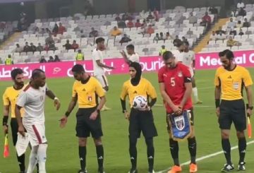 شاهد.. حكمة إماراتية تلغي هدفا ملعوبا لمنتخب مصر