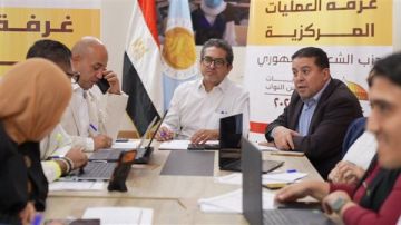 صور غرفة عمليات الشعب الجمهوري تواصل متابعة انتخابات النواب 2025