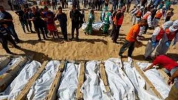 وصول جثامين 15 شهيدا إلى غزة ضمن صفقة تبادل الجثامين مع إسرائيل وصول جثامين 15 شهيدا إلى غزة ضمن صفقة تبادل الجثامين مع إسرائيل