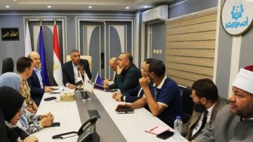 اليوم الأول لإنتخابات مجلس النواب..محافظ أسوان يتابع إغلاق صناديق الإقتراع .. صور