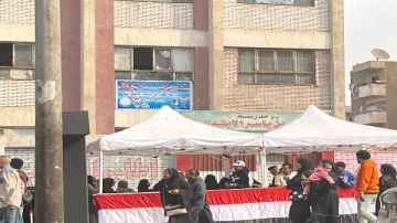 انتخابات النواب 2025.. إقبال الناخبين على مدرسة عمار بن ياسر بالمقطم