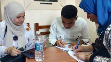 حملة لتطعيم طلاب طب الأسنان بجامعة بني سويف الأهلية من الأمراض الفيروسية حملة لتطعيم طلاب طب الأسنان بجامعة بني سويف الأهلية من الأمراض الفيروسية