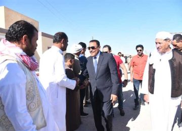 محافظ مطروح يتفقد سير العملية الانتخابية بعدد من المقار لجان انتخابات مجلس النواب