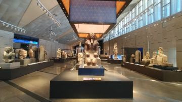 مصدر: إجراءات ضد غير الملتزمين بضوابط زيارة المتحف المصري الكبير