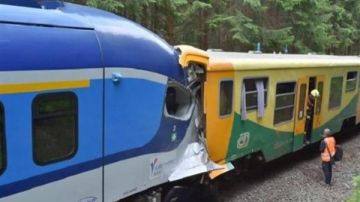 ارتفاع حصيلة ضحايا حادث تصادم قطارين في التشيك إلى 57 مصابا ارتفاع حصيلة ضحايا حادث تصادم قطارين في التشيك إلى 57 مصابا