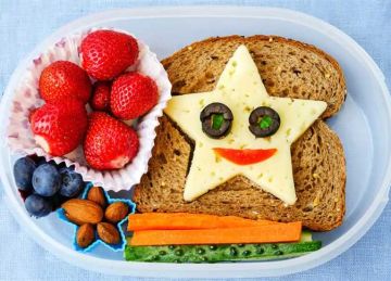 حضريها من بليل .. 3 أفكار منجزة للانش بوكس يحافظ على نشاط طفلك طوال اليوم حضريها من بليل .. 3 أفكار منجزة للانش بوكس يحافظ على نشاط طفلك طوال اليوم