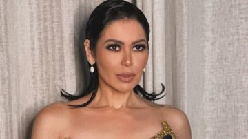 لقاء الخميسي تثير الجدل بإطلالة جريئة على السجادة الحمراء