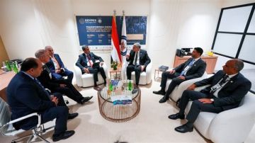 وزير البترول يعقد لقاءات مع رؤساء شركات عالمية على هامش أديبك 2025 بأبوظبي