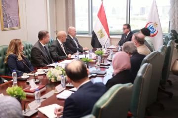 وزير الصحة يبحث مع جنرال إلكتريك توطين تكنولوجيا الأجهزة الطبية وزير الصحة يبحث مع جنرال إلكتريك توطين تكنولوجيا الأجهزة الطبية