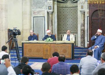 ملتقى الأزهر للقضايا المعاصرة يناقش نظرة الإسلام للآثار والحضارات القديمة ملتقى الأزهر للقضايا المعاصرة يناقش نظرة الإسلام للآثار والحضارات القديمة