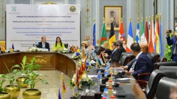 من داخل مجلس النواب.. بدء اجتماع لجنة الطاقة والبيئة ببرلمان المتوسط من داخل مجلس النواب.. بدء اجتماع لجنة الطاقة والبيئة ببرلمان المتوسط