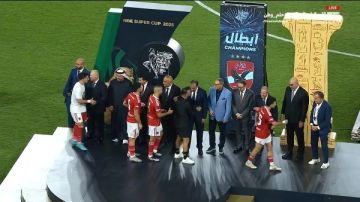 القطبان في الصورة.. اعرف أسباب عقوبات السوبر المصري بالتفاصيل القطبان في الصورة.. اعرف أسباب عقوبات السوبر المصري بالتفاصيل