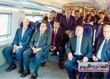 بدء التشغيل التجريبى للخط الأول للقطار الكهربائى السريع السخنة- العلمين- مطروح 