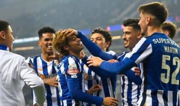 بورتو يعتلي قمة الدوري البرتغالي بعد فوز صعب خارج ملعبه