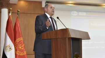 حبشي يعقد اجتماعا تنسيقيا لمناقشة استعدادات بورسعيد لاستقبال انتخابات مجلس النواب حبشي يعقد اجتماعا تنسيقيا لمناقشة استعدادات بورسعيد لاستقبال انتخابات مجلس النواب