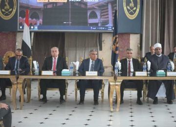 قرعة علنية للفائزين بأداء فريضة الحج في الدقهلية بحضور المحافظ ومدير الأمن قرعة علنية للفائزين بأداء فريضة الحج في الدقهلية بحضور المحافظ ومدير الأمن