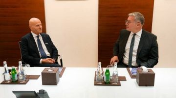 وزير البترول المصري يبحث مع إيني الإيطالية زيادة الإنتاج من حقل ظهر