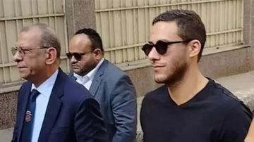 استمرار حبس رمضان صبحي و3 آخرين بتهمة التزوير استمرار حبس رمضان صبحي و3 آخرين بتهمة التزوير