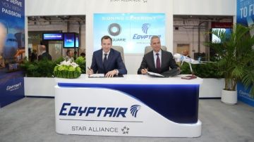 مصر للطيران توقع اتفاقية بيع واستئجار لطائرتين إيرباص A350-900