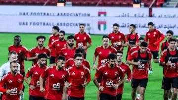 الأهلي يختتم استعداداته لمباراة الزمالك في النهائي