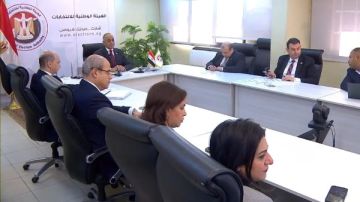 الهيئة الوطنية تتابع تصويت المصريين بالمرحلة الثانية بانتخابات مجلس النواب الهيئة الوطنية تتابع تصويت المصريين بالمرحلة الثانية بانتخابات مجلس النواب