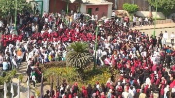 جامعة سوهاج تطلق مسيرة طلابية لدعم المشاركة في انتخابات البرلمان 2025