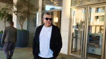 دوري أبطال إفريقيا خالد مرتجي يؤازر الأهلي قبل مباراة الجيش الملكي